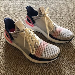 Adidas Ultra Boost 19